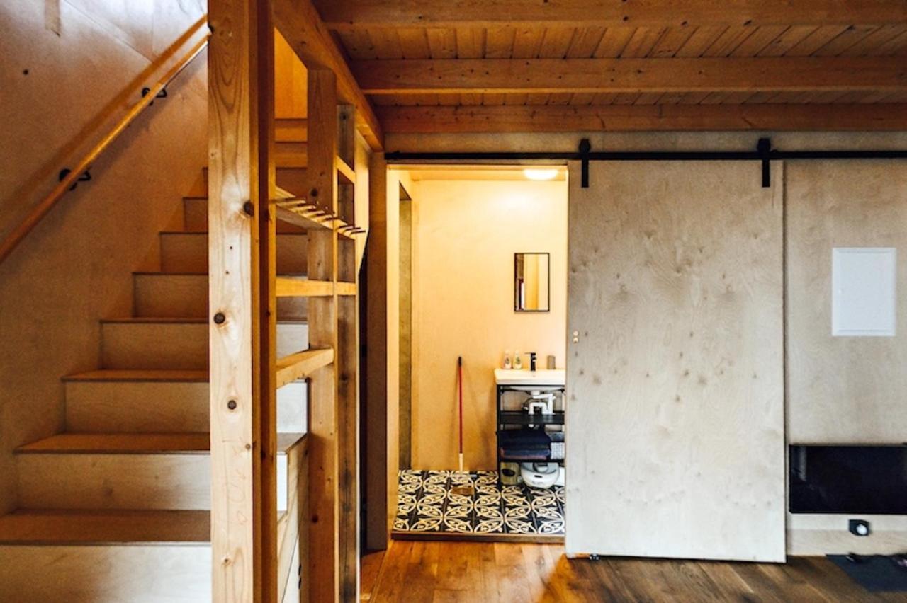 Tri Domky - Tiny Houses Depoltice エクステリア 写真