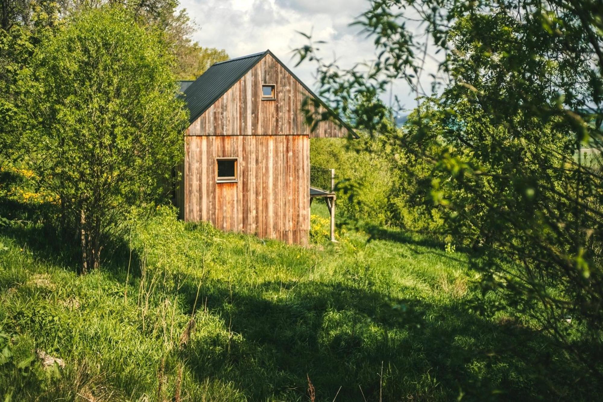 Tri Domky - Tiny Houses Depoltice エクステリア 写真